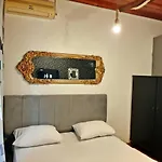 Mahzen Ξενοδοχείο